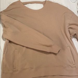 Hollister tan sweatshirt